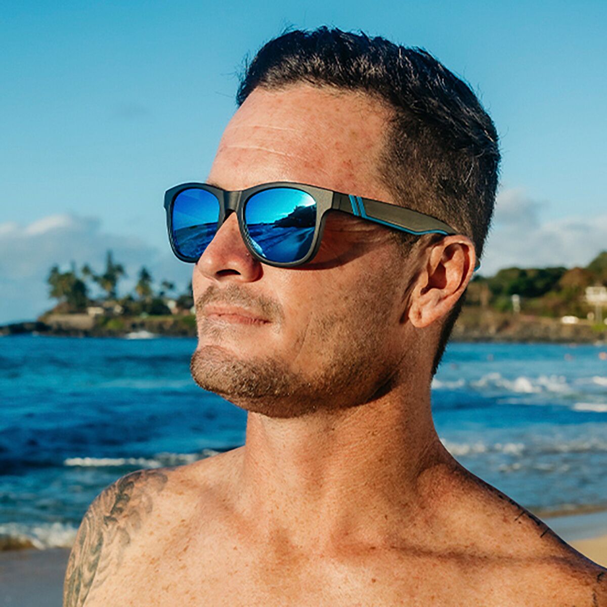 Blenders Eyewear Float M Class X 2 Polarized Sunglasses Men