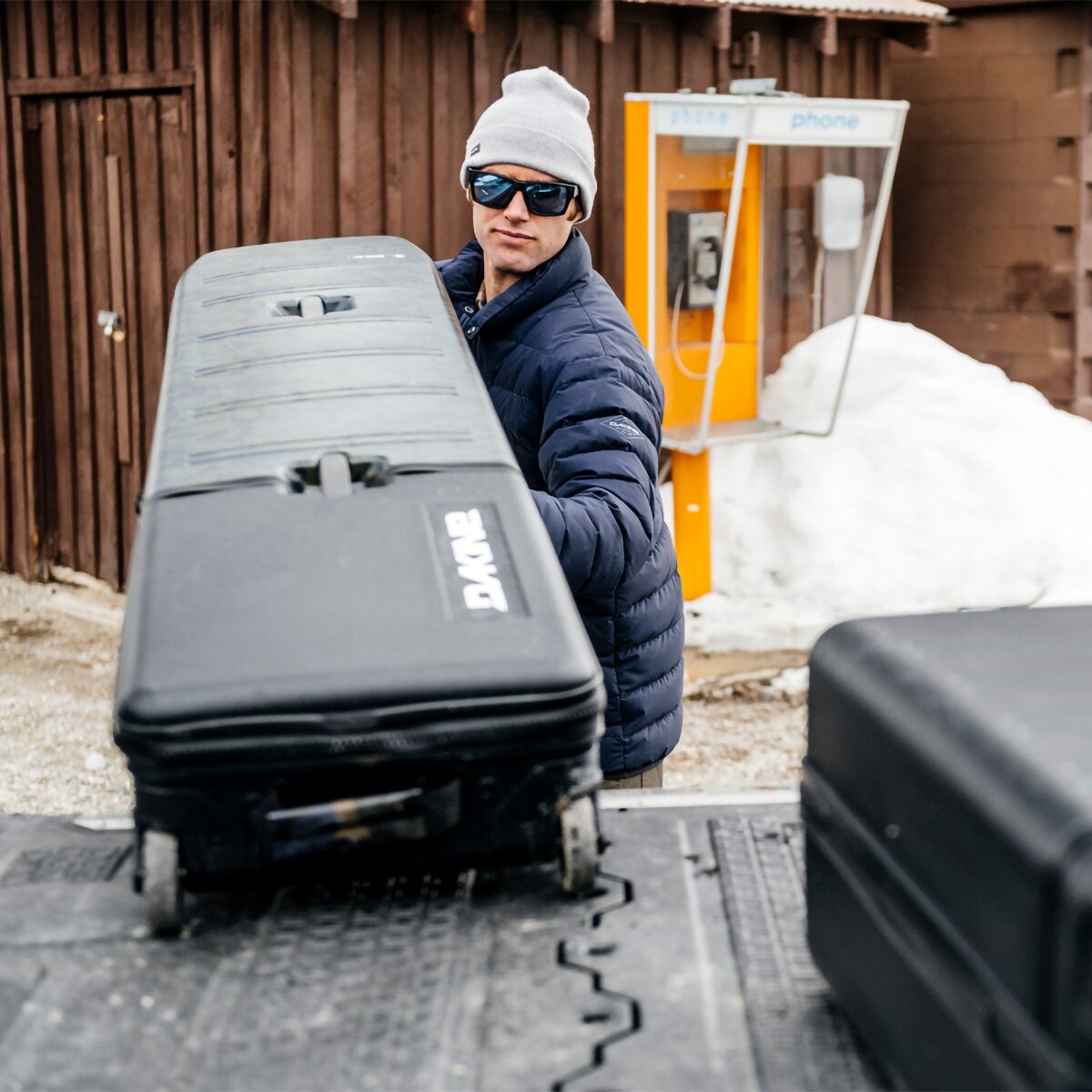 DAKINE Low Roller Snowboard Hardside Bag Snowboard