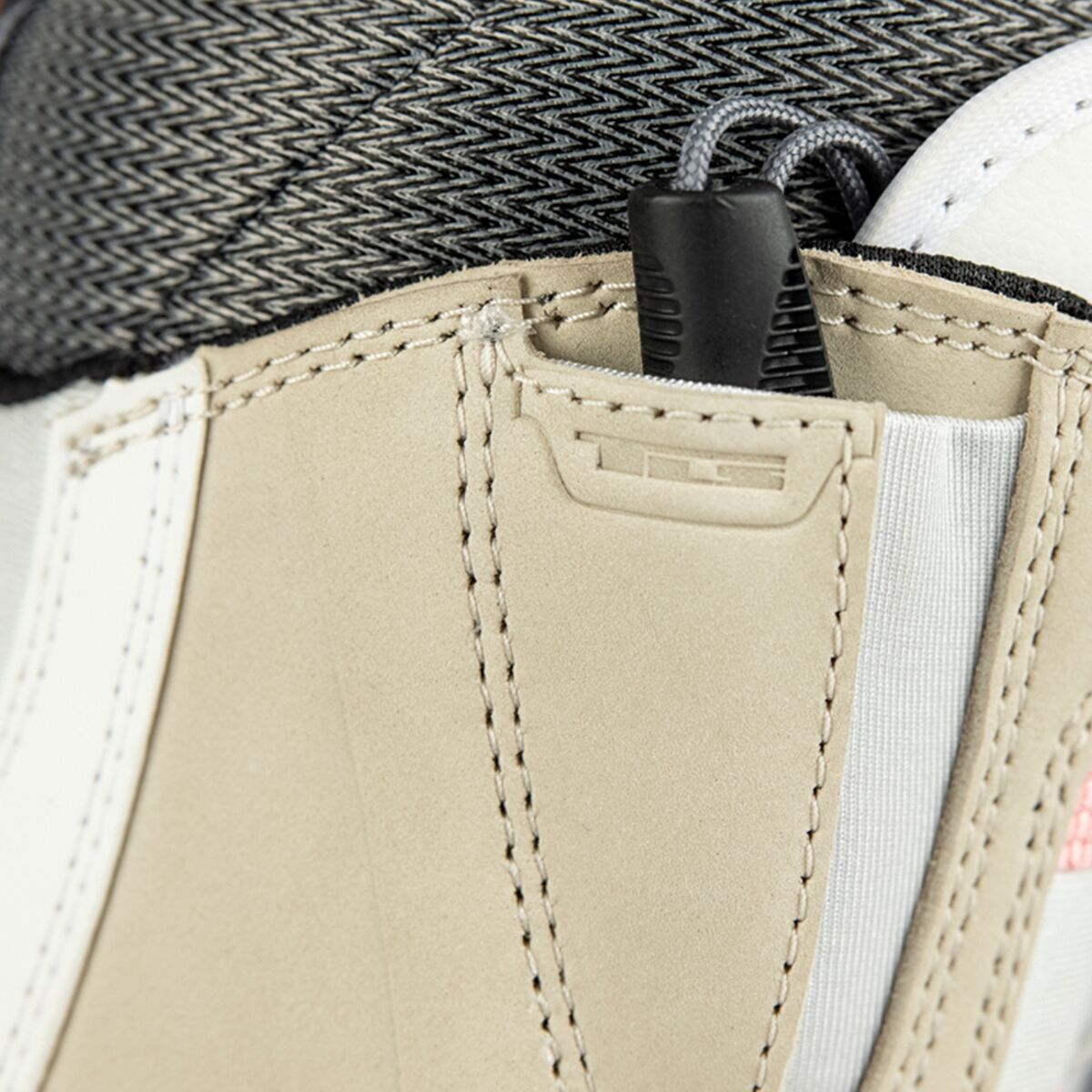 Nitro Bianca TLS Snowboard Boot 2023 Women's Snowboard