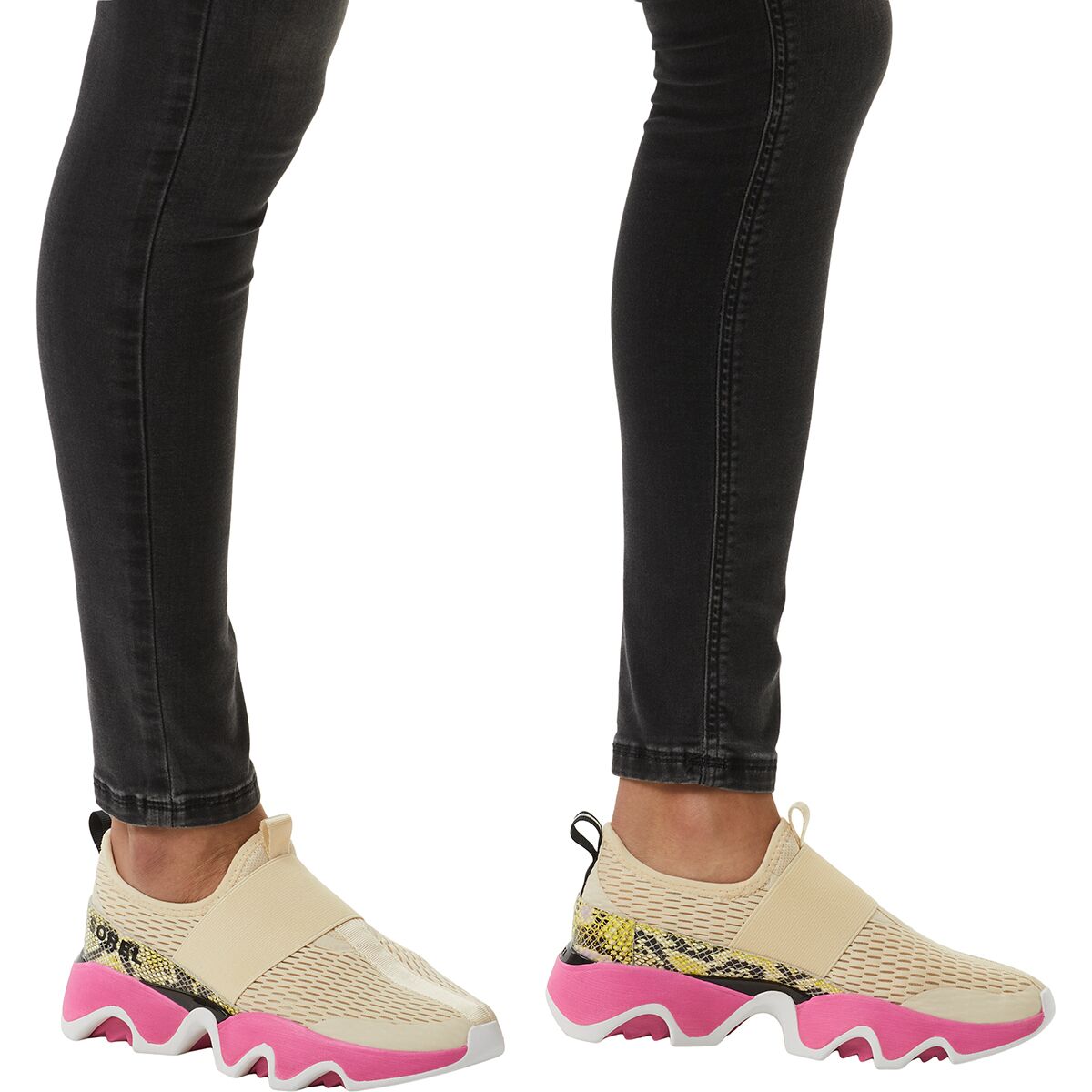 sorel strap sneaker