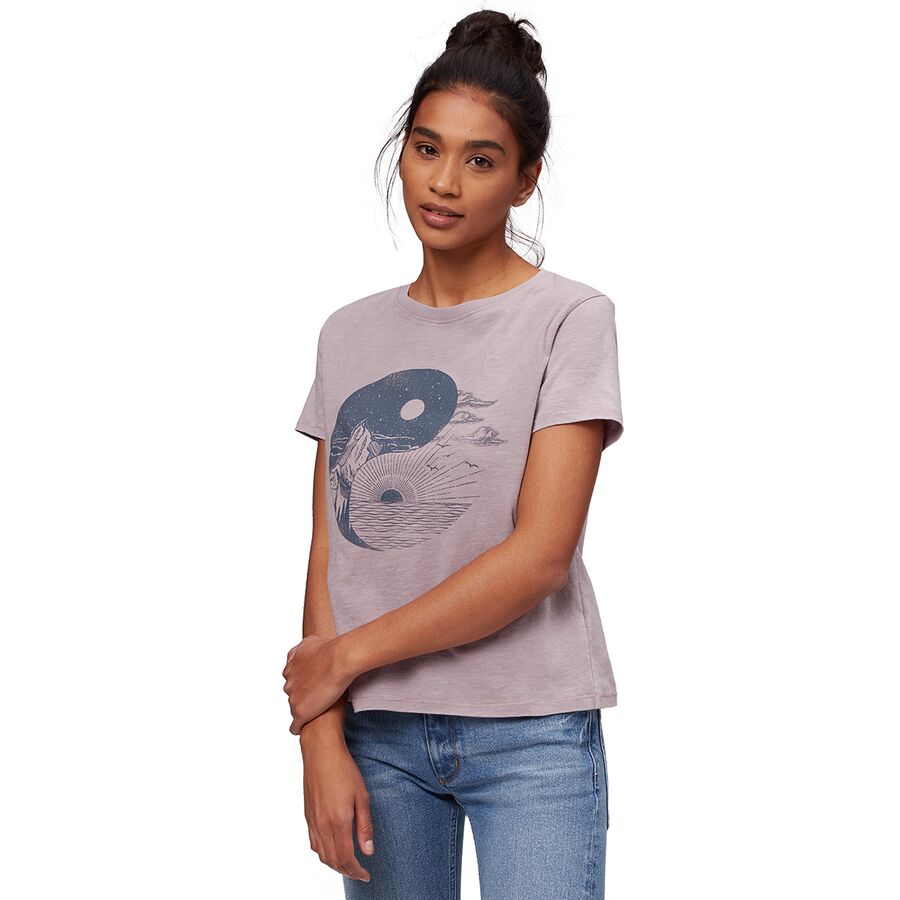 Short-Sleeve Crewneck Graphic T-Shirt - Women's
