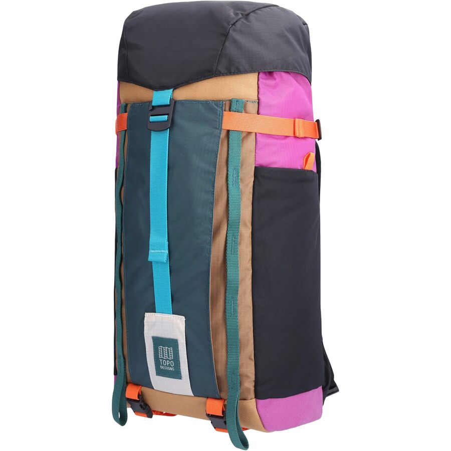 Mountain 16L Pack