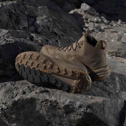 Adidas TERREX - Terrex Freehiker 3 Mid GTX Hiking Boot - Men's