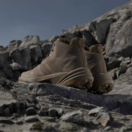 Adidas TERREX - Terrex Freehiker 3 Mid GTX Hiking Boot - Men's