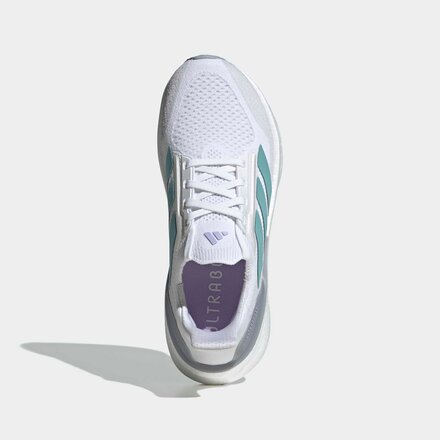 Adidas - Ultraboost 5X Running Shoe - Women's