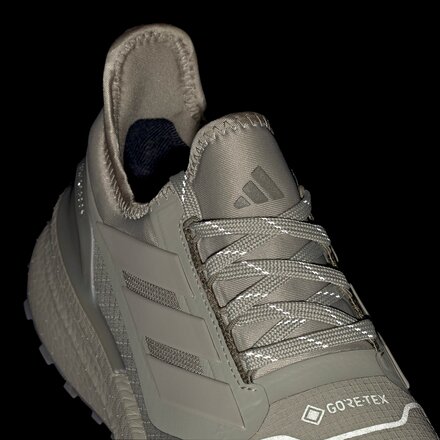 Adidas - Ultraboost 5 GTX Running Shoe - Women's