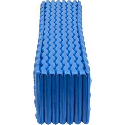 ALPS Mountaineering - Foldable Foam Mat