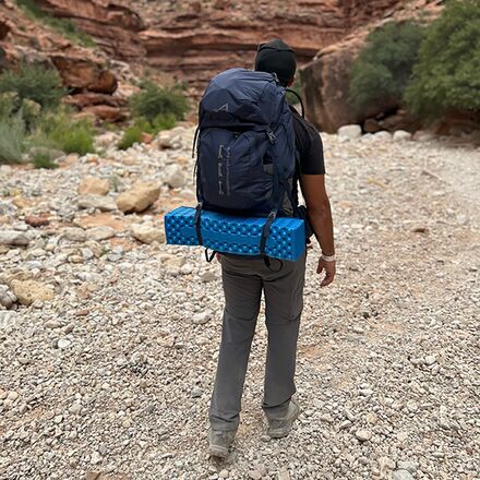 ALPS Mountaineering - Foldable Foam Mat