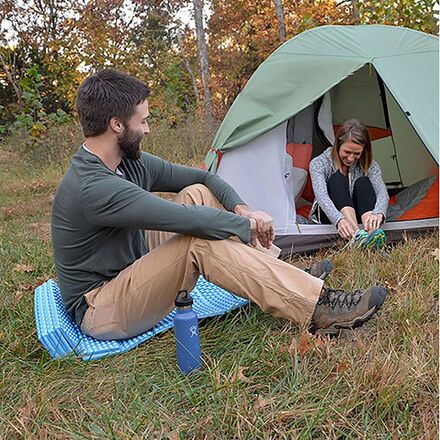 ALPS Mountaineering - Foldable Foam Mat
