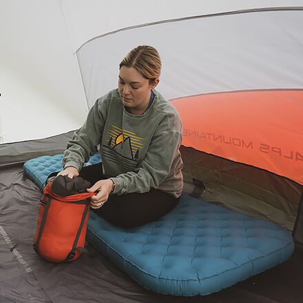 ALPS Mountaineering - Trailblazer Insulated R-8 Air Pad