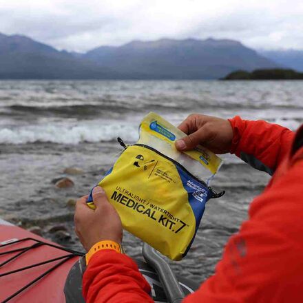 Adventure Medical Kits - Ultralight Watertight Medical Kit - .7