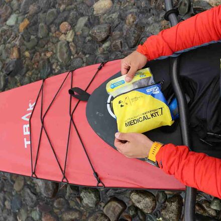 Adventure Medical Kits - Ultralight Watertight Medical Kit - .7