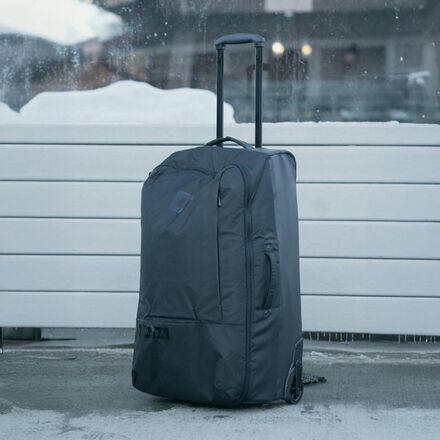 Armada - 90L Travel Roller Bag