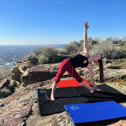 Asana - Rock Star Crash Pad
