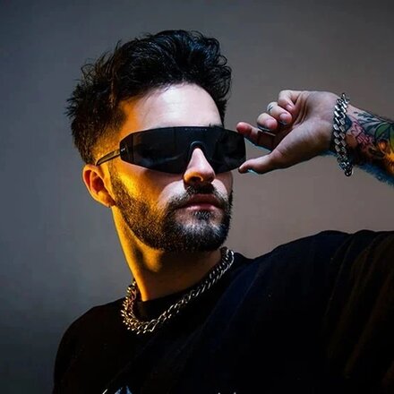 Blenders Eyewear - Metalverse Polarized Sunglasses