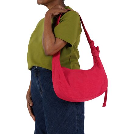 BAGGU - Medium Nylon Crescent Bag