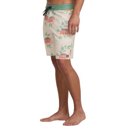 Billabong - Sundays LT Short - Men's