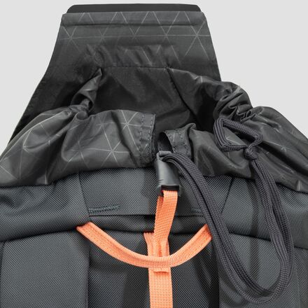 Black Diamond - Rock Blitz 15 Backpack