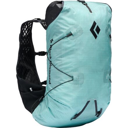 Distance 15L Backpack - Women's