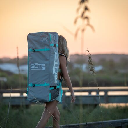 BOTE - Wulf Aero 10ft 4in Inflatable Stand-Up Paddleboard