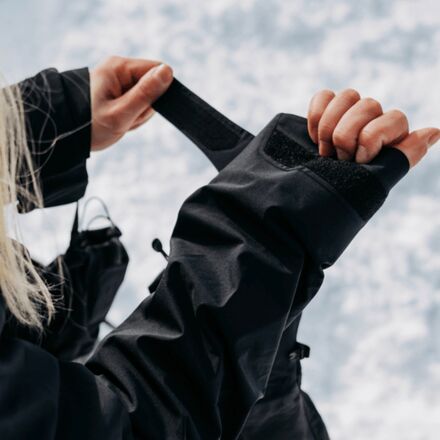 Burton - AK GORE-TEX Upshift Jacket - Women's
