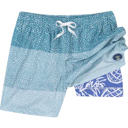 Chubbies - The Whale Sharks 5.5in (Stretch + Liner) Swim Trunk - Men's