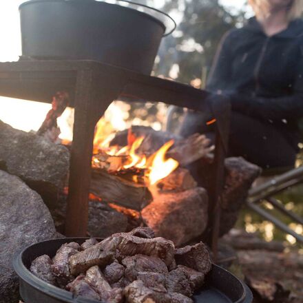 Camp Chef - Deluxe 6-Quart Dutch Oven
