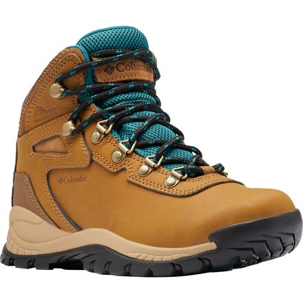 Columbia - Newton Ridge Plus Wide Hiking Boot - Women's