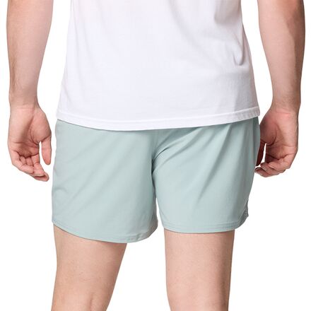 Columbia - Terminal Roamer Stretch 6in Short - Men's