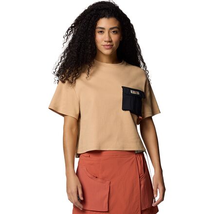 Cove Beach Cropped Pocket T-Shirt - Women's