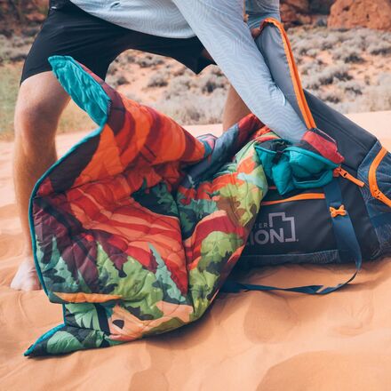 Coalatree - Puffy Kachula Blanket - Greater Zion Edition