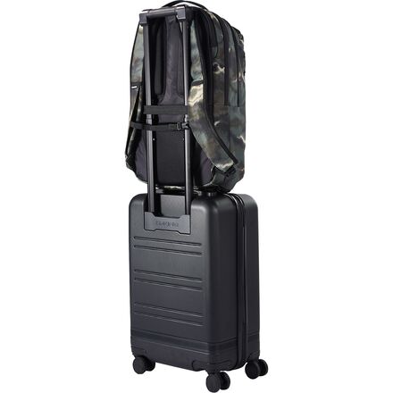 DAKINE - Concourse 31L Backpack