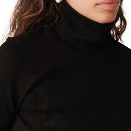 Donni - The Baby Rib Turtleneck - Women's