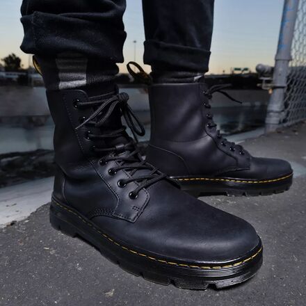 Dr. Martens - Combs 8 Eye Boot