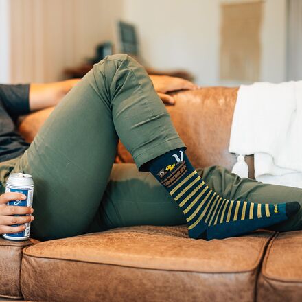 Darn Tough - Wild Life Crew Lightweight + Cushion Sock - Men's