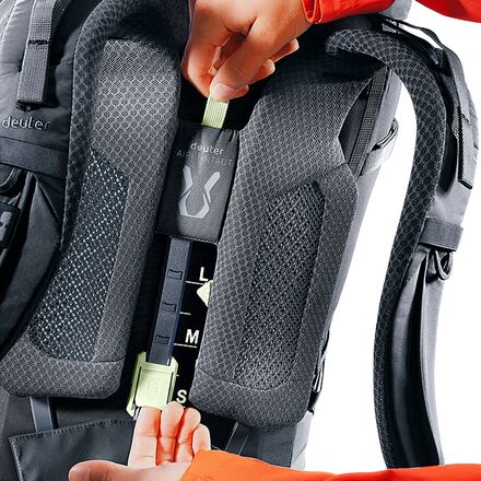 Deuter - Aircontact Core 60+10L Backpack