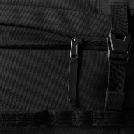 Eagle Creek - Gear Warrior XE 4 Wheeled Carry-On