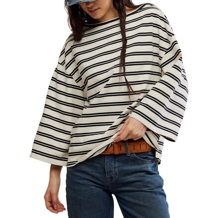 Cest La Vie T-Shirt - Women's