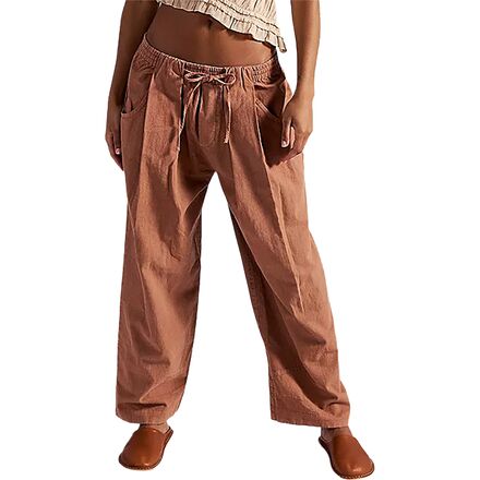 Chambers Laid Back Pull On Pant - Women's
