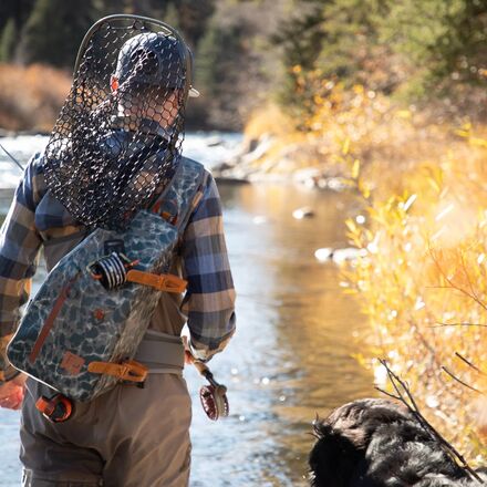 Fishpond - Thunderhead 13L Sling