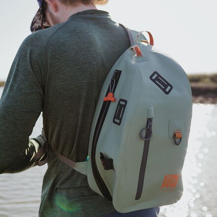 Fishpond - Thunderhead 13L Sling