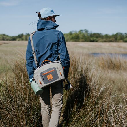 Fishpond - Thunderhead Submersible 10L Lumbar Pack