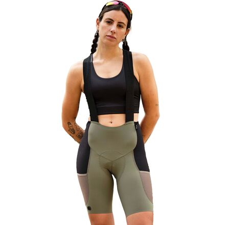 Beyond Gravel Cargo Bib Short - Women's