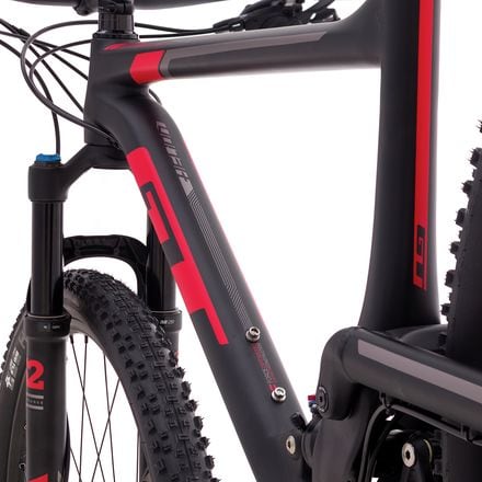 GT - Helion Carbon Expert 9R Complete Mountain Bike - 2017