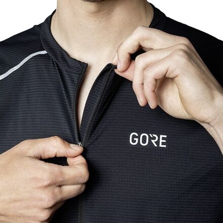 GOREWEAR - Contest Short-Sleeve Zip Shirt - Men's