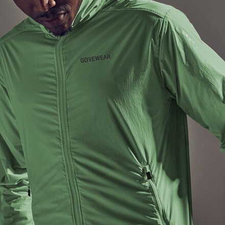 GOREWEAR - Concurve 3D Graphic Windbreaker - Men's