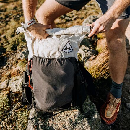 Hyperlite Mountain Gear - Aero 28 Backpack