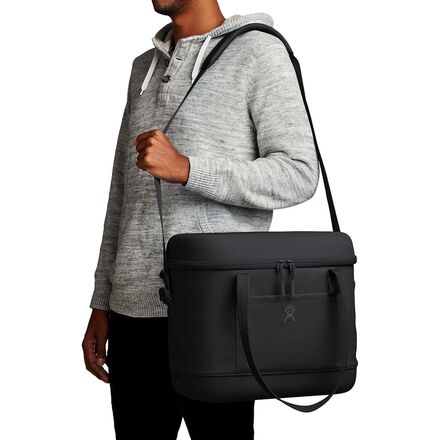 Hydro Flask - 20L Carry Out Soft Cooler