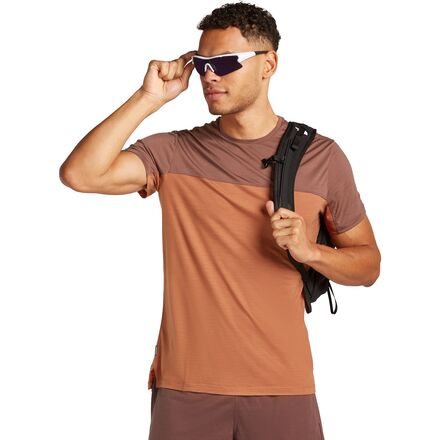 Icebreaker - Merino 125 Cool-Lite Sphere Colour Block T-Shirt - Men's