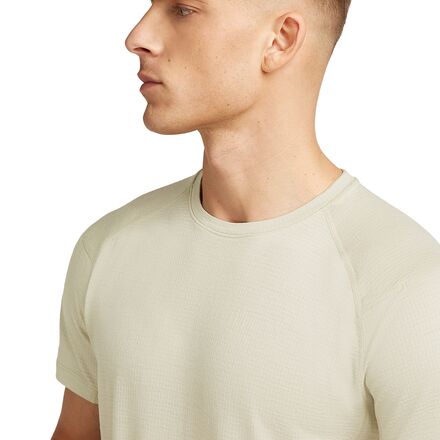 Icebreaker - Merino 200 Waffle Elevation Short-Sleeve T-Shirt - Men's